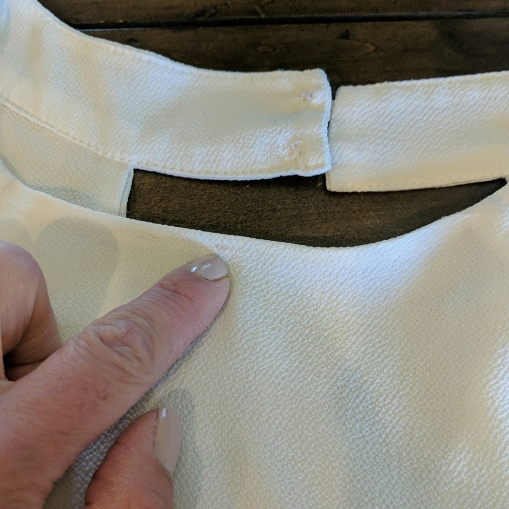 White Flowy Tank Top - Picture 8 of 8